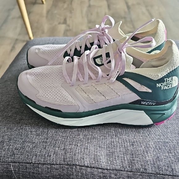 NWOT The North Face Matryx Vectiv Women's Lilac Dark Green Sneakers Size 6 Shoes - Picture 7 of 12